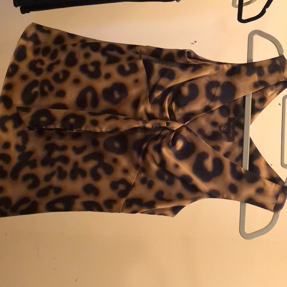 100% Polyester sleeveless tunic